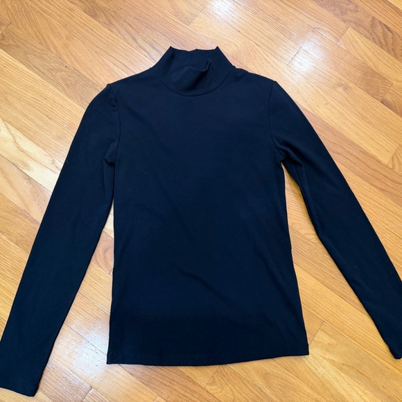 Banana Republic turtleneck tops set - Picture 6 of 7